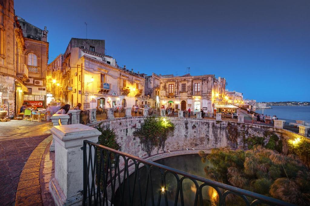Appartamento Happy House Wifi Free Bici Free Avola Esterno foto